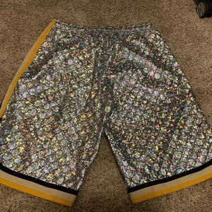 gucci laminated shorts